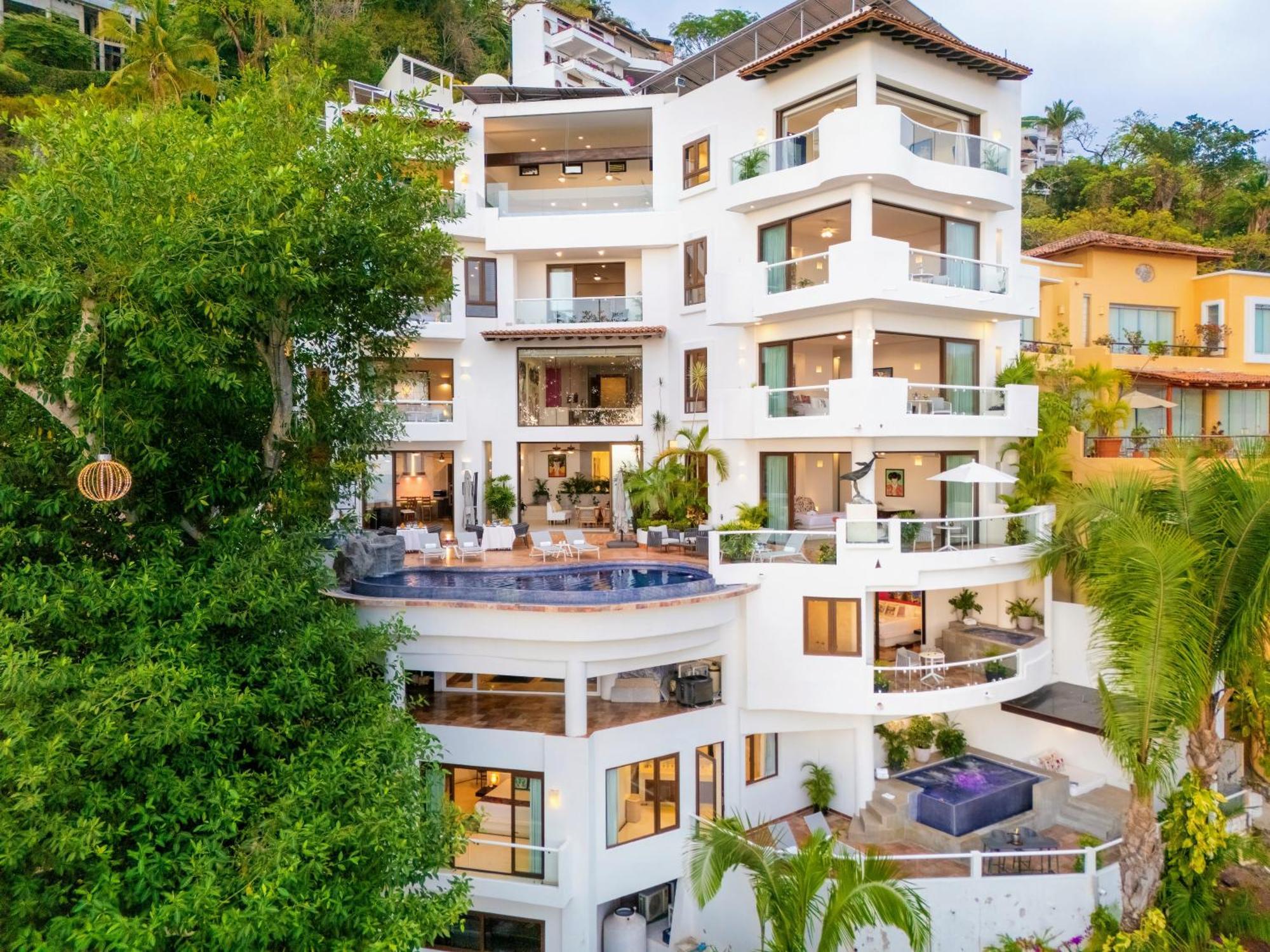 Villa Divina Luxury Boutique - Adults Only Пуэрто-Вальярта Экстерьер фото