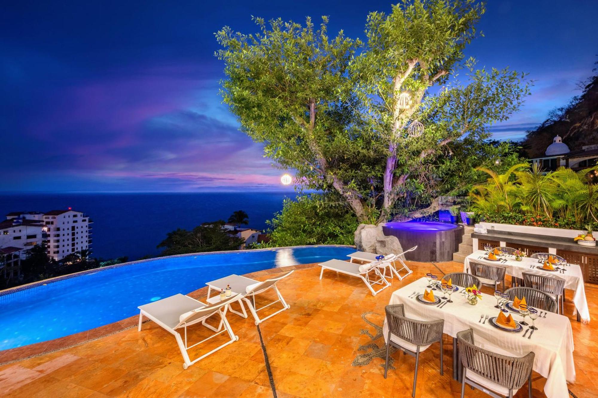 Villa Divina Luxury Boutique - Adults Only Пуэрто-Вальярта Экстерьер фото